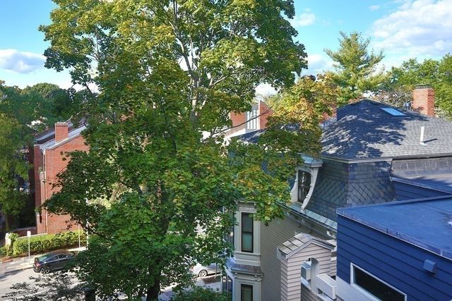 16 Chauncy St 48, Cambridge, MA 02138