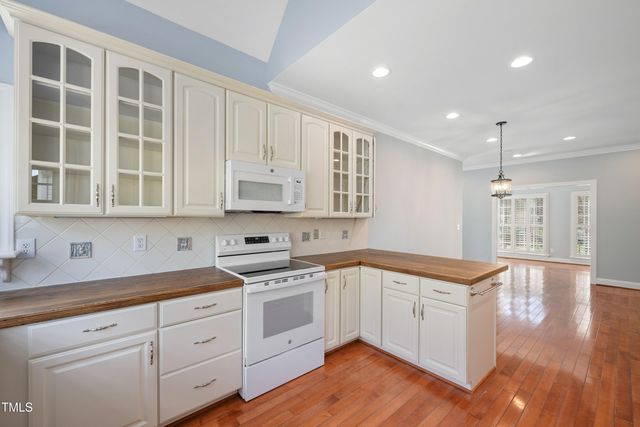 2420 Mollynick Lane, Wake Forest, NC 27587
