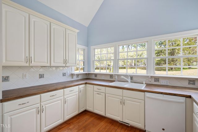 2420 Mollynick Lane, Wake Forest, NC 27587