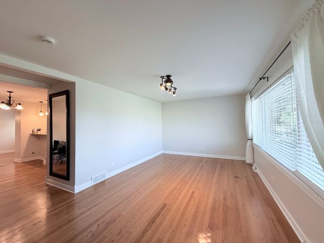 4528 Grace Street, Schiller Park, IL 60176