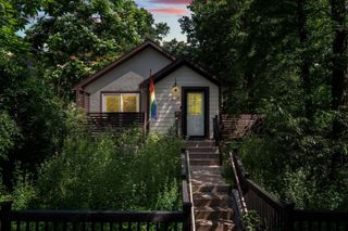 610 34th Avenue N, Minneapolis, MN 55412