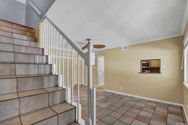 615 SERENADE DR, San Antonio, TX 78216
