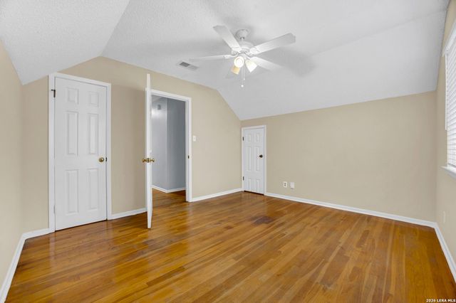 615 SERENADE DR, San Antonio, TX 78216
