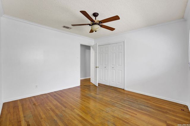 615 SERENADE DR, San Antonio, TX 78216