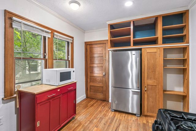 4731 Bryant Avenue N, Minneapolis, MN 55430