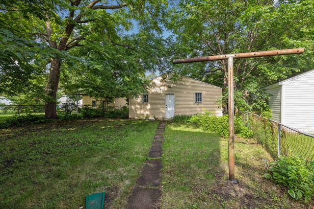 4731 Bryant Avenue N, Minneapolis, MN 55430