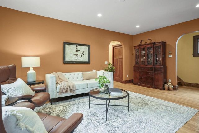 434 Virginia Terrace, Madison, WI 53726