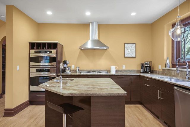 434 Virginia Terrace, Madison, WI 53726