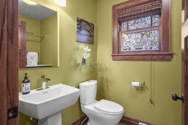 434 Virginia Terrace, Madison, WI 53726