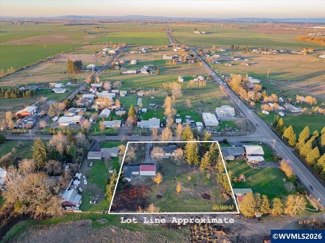 33001 Sand Ridge Rd, Lebanon, OR 97355