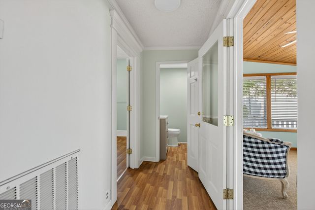 212 S Piedmont Street, Calhoun, GA 30701