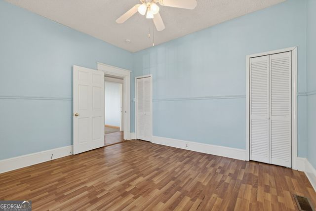 212 S Piedmont Street, Calhoun, GA 30701