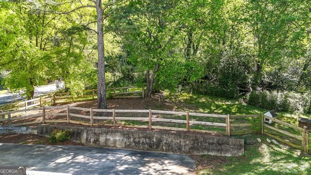 212 S Piedmont Street, Calhoun, GA 30701