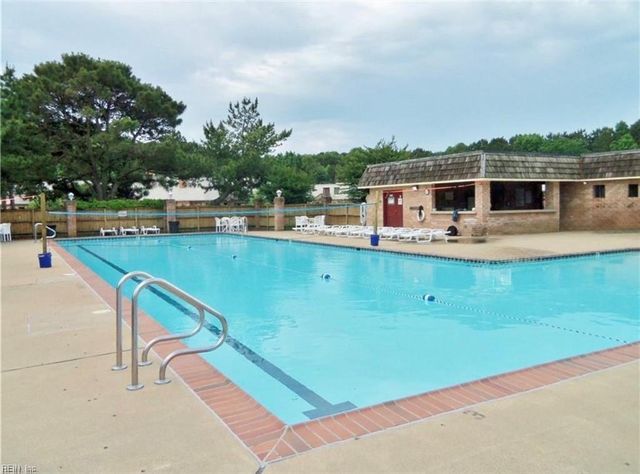 1014 Lands End WAY, Virginia Beach, VA 23451