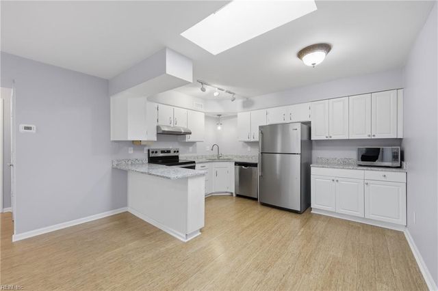 1014 Lands End WAY, Virginia Beach, VA 23451