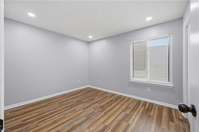 1014 Lands End WAY, Virginia Beach, VA 23451