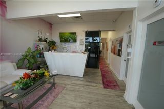 7171 SW 24th St, Miami, FL 33155