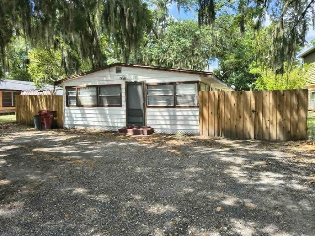 611 SHORT STREET, Plant City, FL 33563