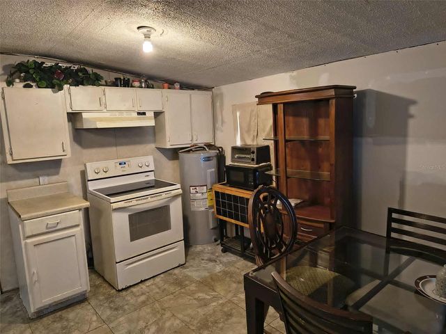 611 SHORT STREET, Plant City, FL 33563