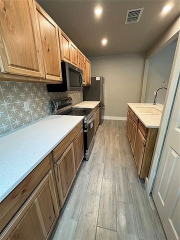 1042 36TH STREET, Orlando, FL 32805