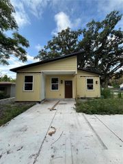 1042 36TH STREET, Orlando, FL 32805