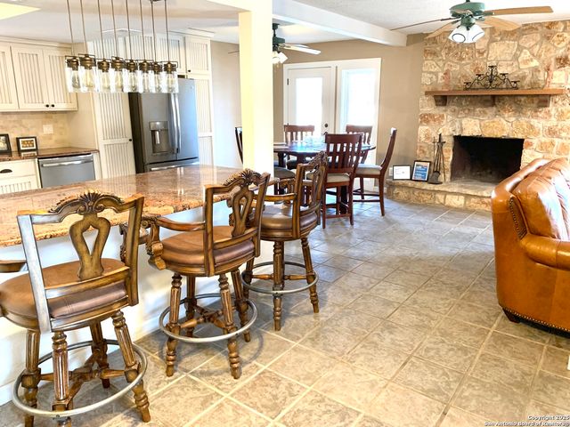 1080 Guadalupe, New Braunfels, TX 78132
