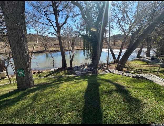 1080 Guadalupe, New Braunfels, TX 78132