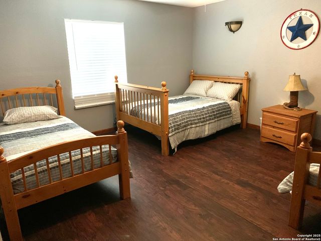 1080 Guadalupe, New Braunfels, TX 78132