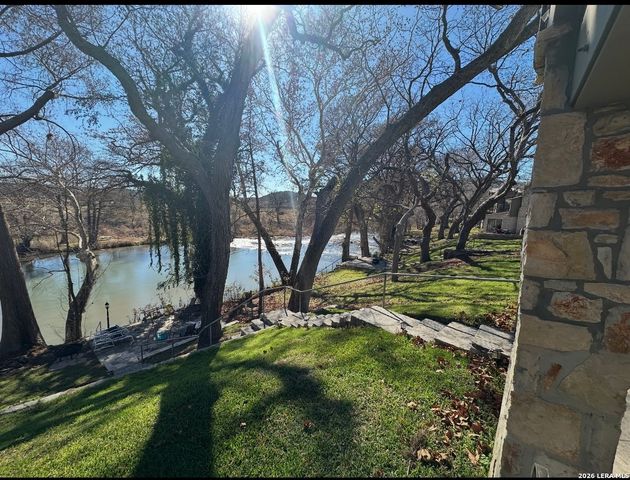1080 Guadalupe, New Braunfels, TX 78132