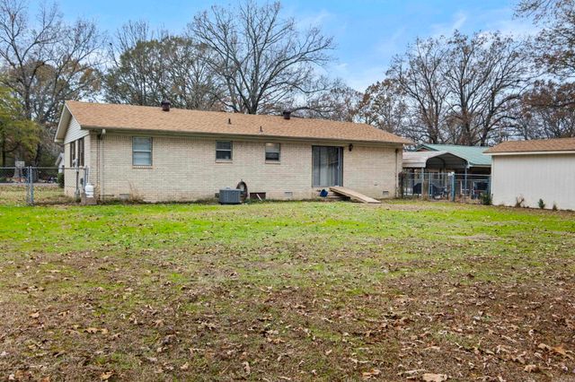 152 Paul Addition, Searcy, AR 72143