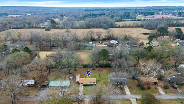 152 Paul Addition, Searcy, AR 72143