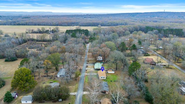 152 Paul Addition, Searcy, AR 72143