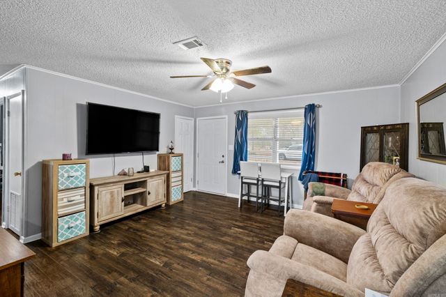 152 Paul Addition, Searcy, AR 72143