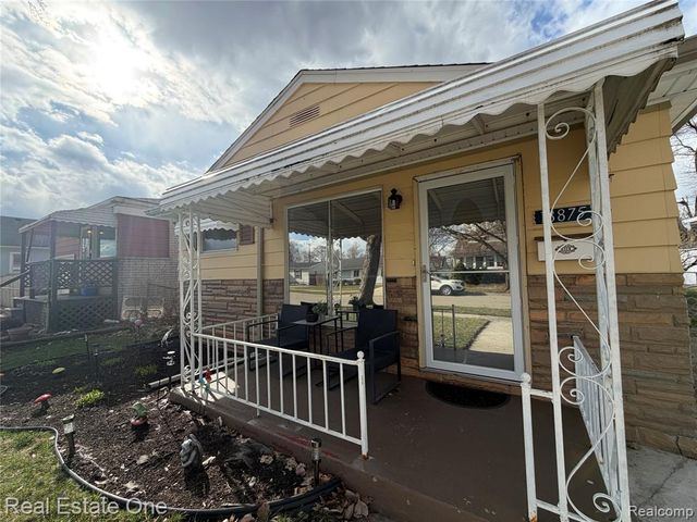 18875 Robert Street, Melvindale, MI 48122