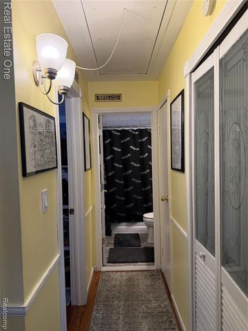 18875 Robert Street, Melvindale, MI 48122