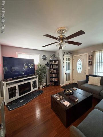 18875 Robert Street, Melvindale, MI 48122