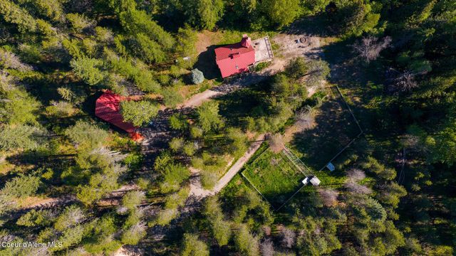 6045 Upper Pack River RD, Sandpoint, ID 83864