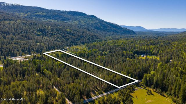 6045 Upper Pack River RD, Sandpoint, ID 83864