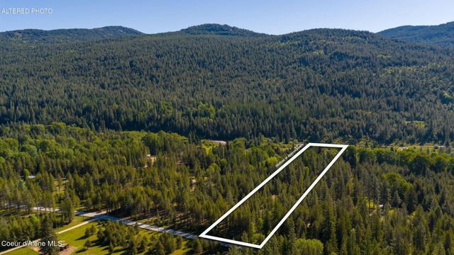 6045 Upper Pack River RD, Sandpoint, ID 83864