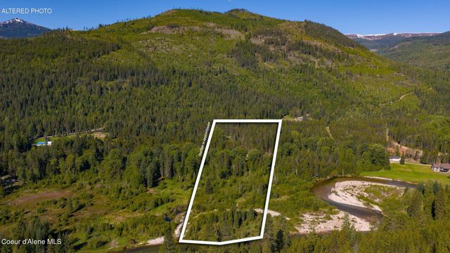 6045 Upper Pack River RD, Sandpoint, ID 83864