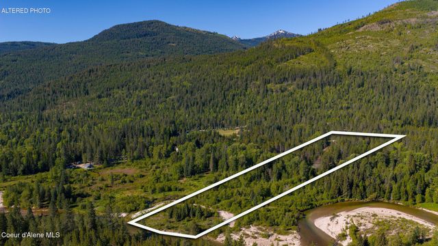6045 Upper Pack River RD, Sandpoint, ID 83864