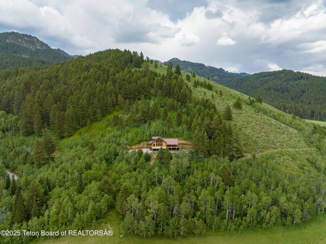 651 UPPER STEWART CREEK Road, Etna, WY 83118