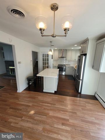 300 ADAMS RD, King Of Prussia, PA 19406