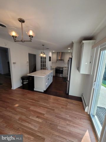 300 ADAMS RD, King Of Prussia, PA 19406