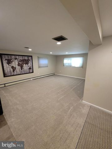 300 ADAMS RD, King Of Prussia, PA 19406