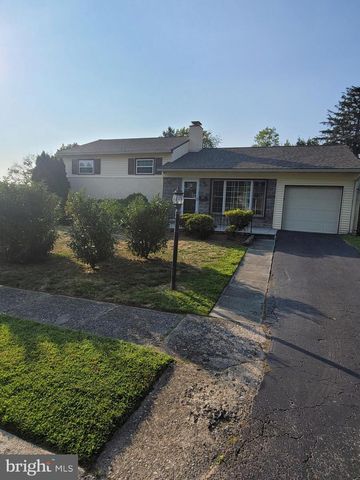 300 ADAMS RD, King Of Prussia, PA 19406