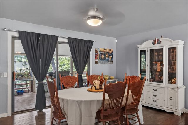 22 Hatcher Drive, Bella Vista, AR 72715