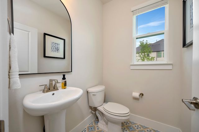 4720 Smokey Quartz Lane, Arlington, TX 76005