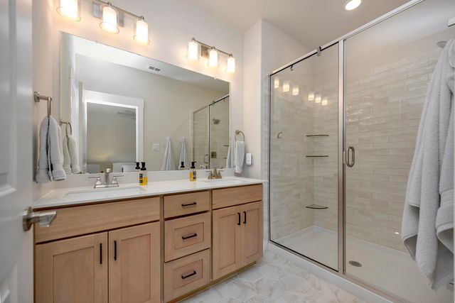 4720 Smokey Quartz Lane, Arlington, TX 76005