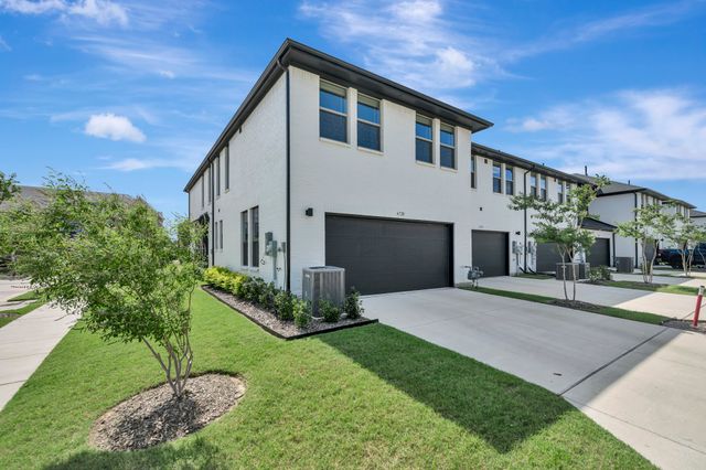 4720 Smokey Quartz Lane, Arlington, TX 76005